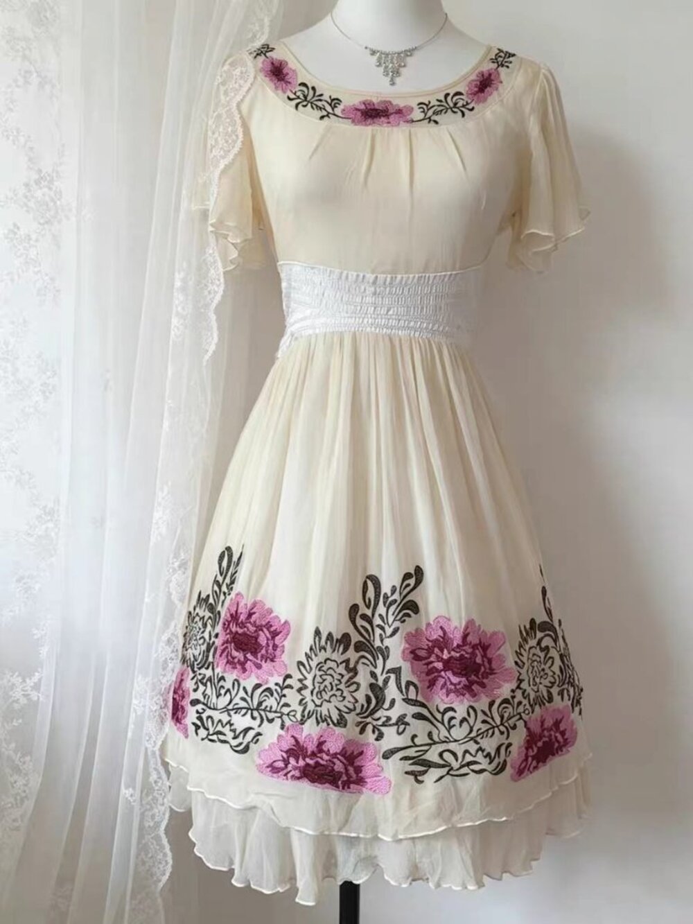 Bohemian Silk‑Blend Dress Intricate Floral Embroidery Smocked Waist Flow Midi